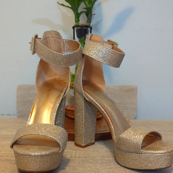 Dream Pairs Shoes - Dream Pairs Gold Chunky Heels